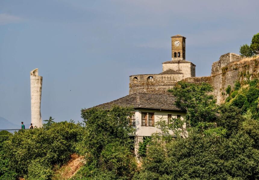 Gjirokastra – „Miasto Kamiennych Dachów”